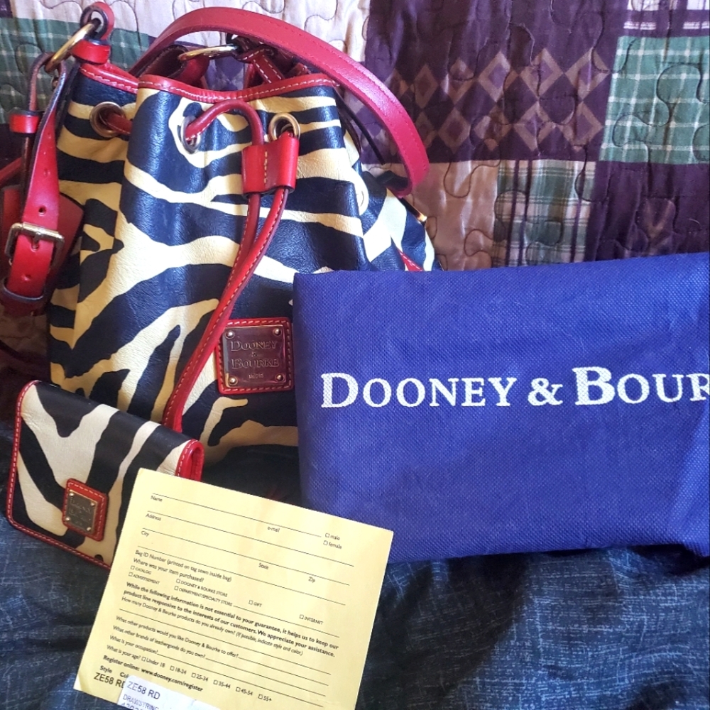 Dooney Bourke